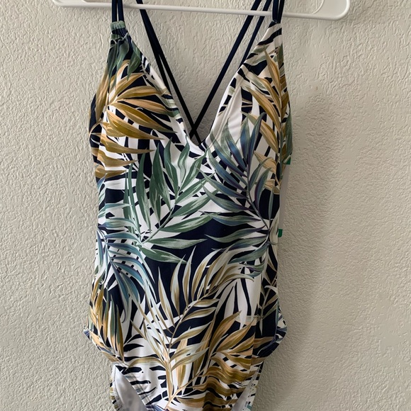 Hurley Ladies' Swimsuit - Picture 3 of 7